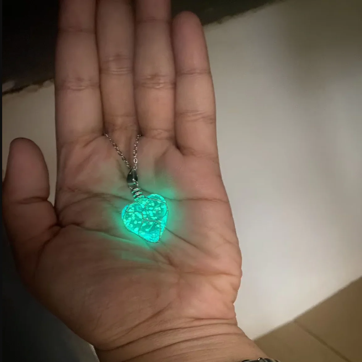 Crystal Heart Glow in Dark Necklace - Image 3